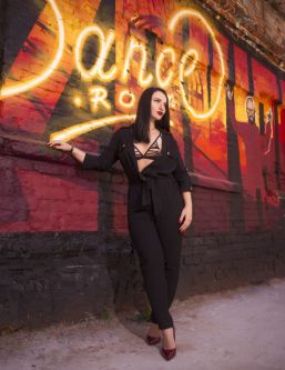 ��� ������, ���������, +7 (933) 986-9524