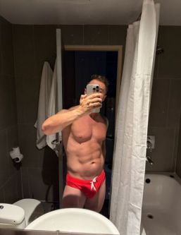 ����� ��������, ���������, +7 (993) 103-7517